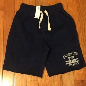 NWT gap kids boy’s navy cotton shorts. 4-5